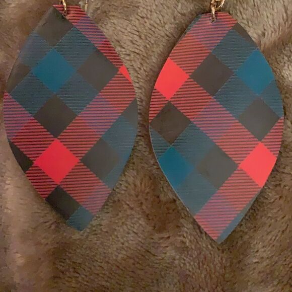 Reversible Plaid Necklace and Earring set - Picture 6 of 13